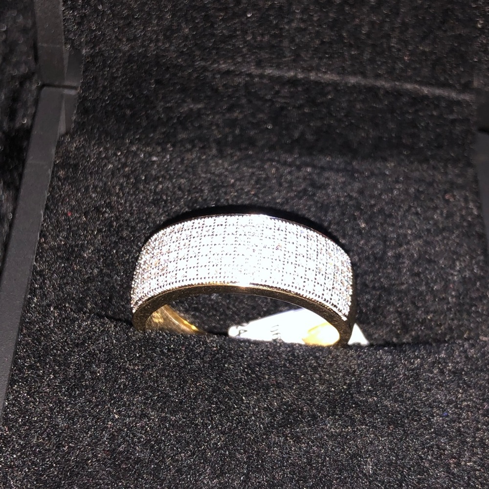 10k Solid Gold real Diamond mens wedding band, free appraisal, not plated not CZ - Picture 4 of 6